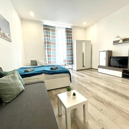 Relax Home With 2 Bedroom, 2 Bathroom For 6 People In The City Centre Free Coffee Будапешт Экстерьер фото